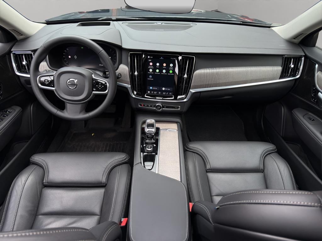 Volvo V90 Cross Country