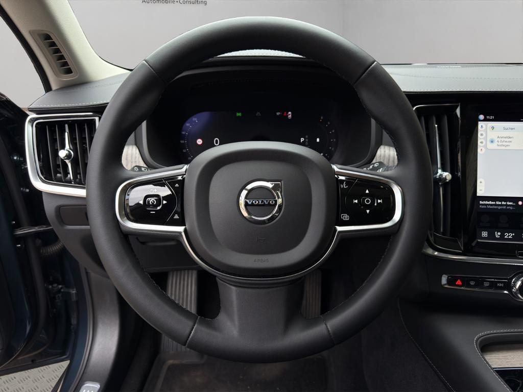 Volvo V90 Cross Country