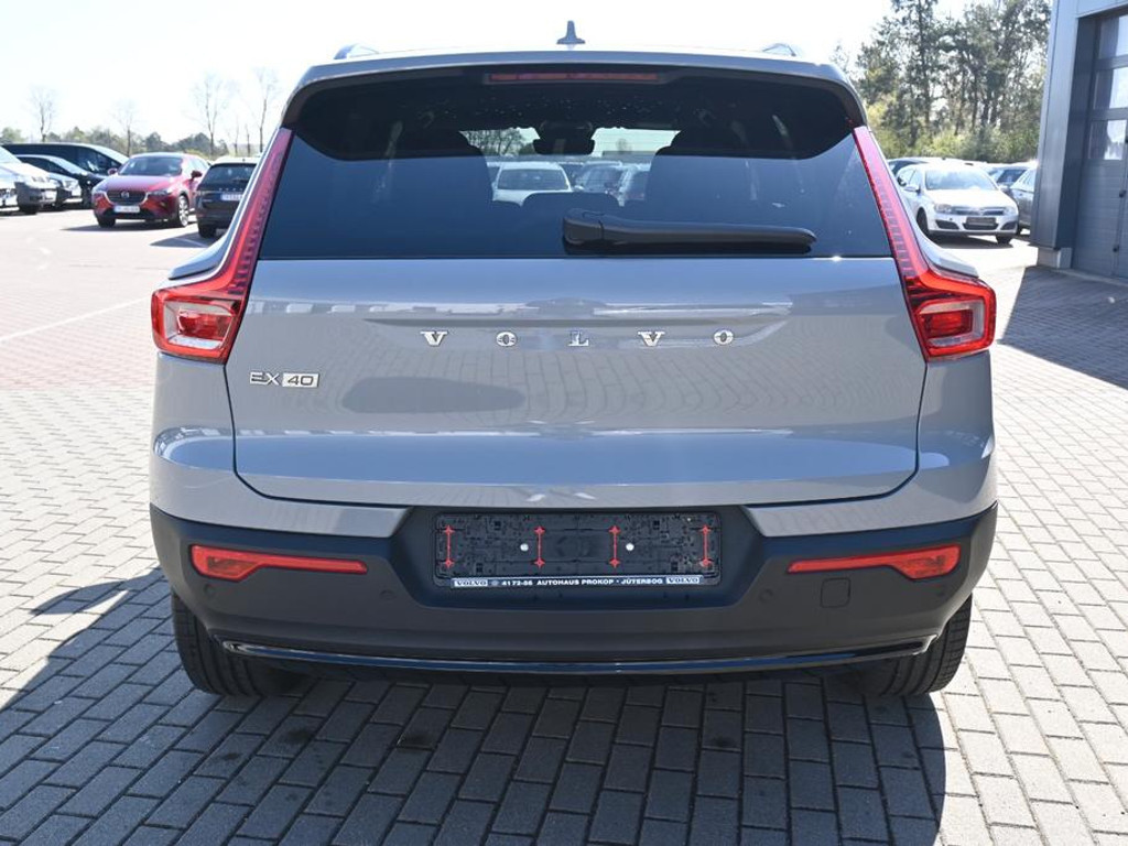 Volvo EX40