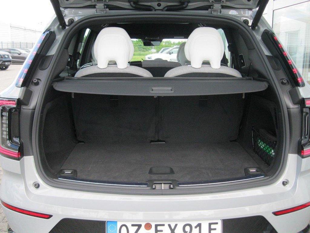 Volvo EX90