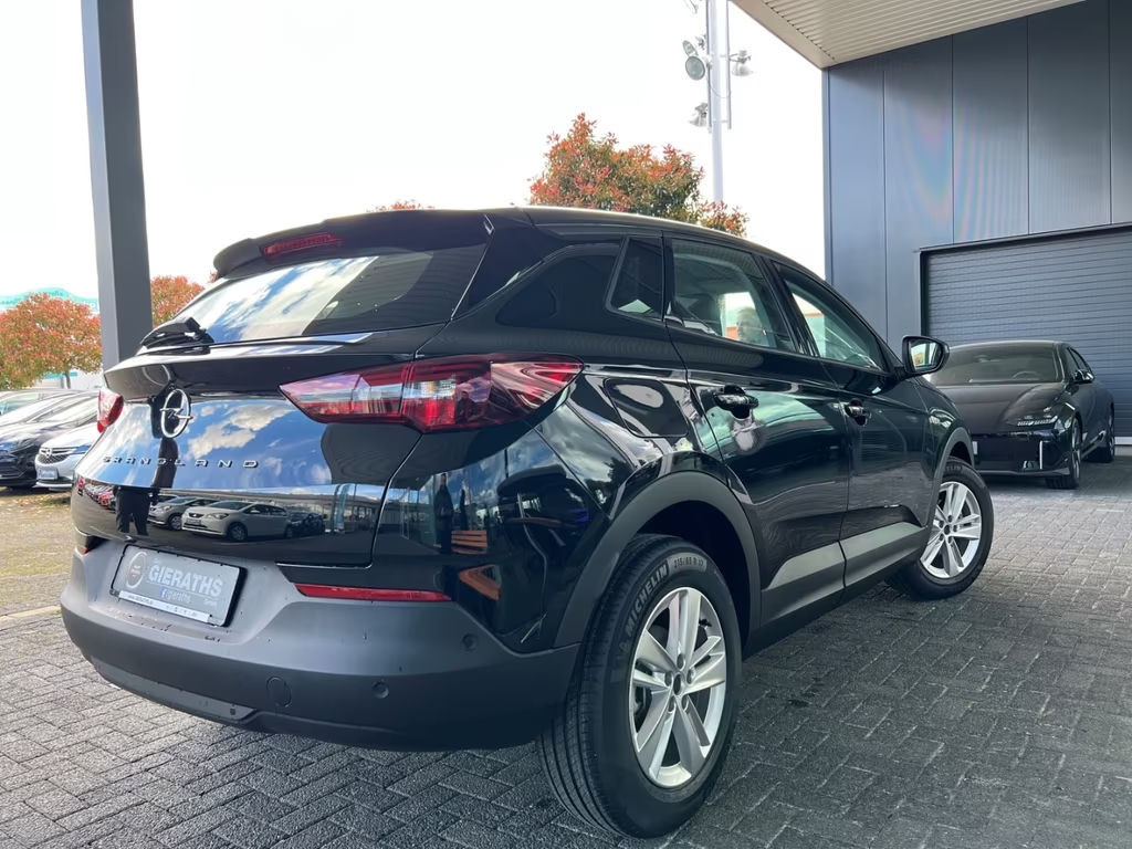Opel Grandland