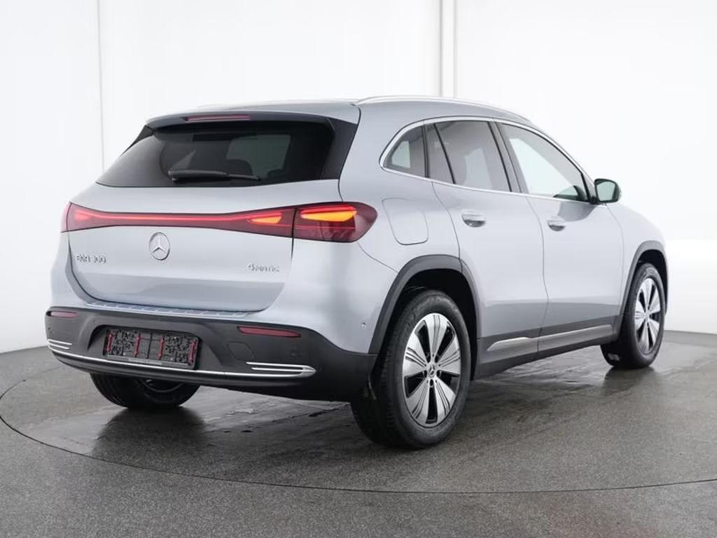 Mercedes-Benz EQA