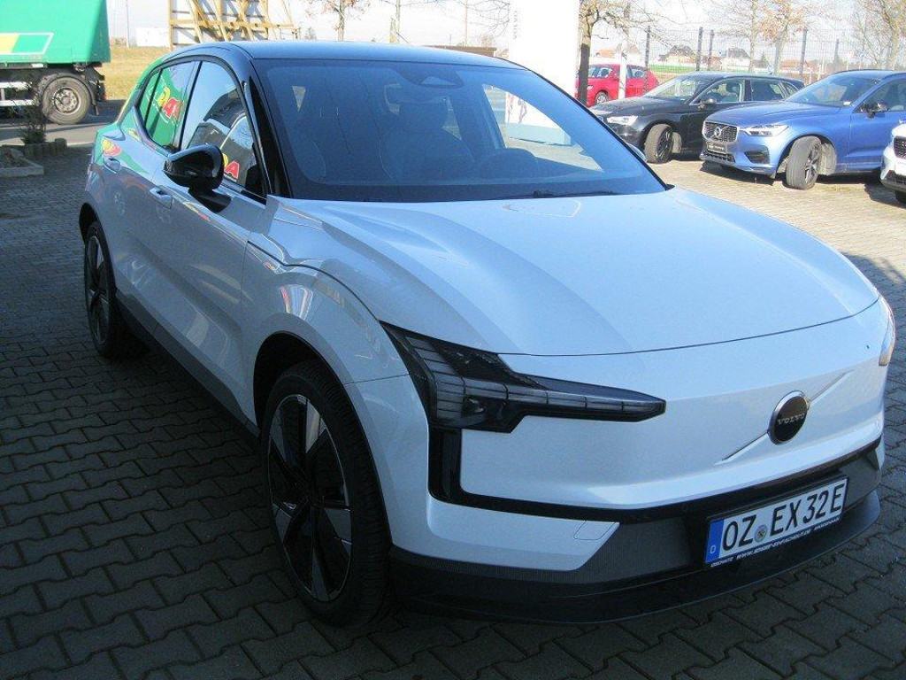 Volvo EX30