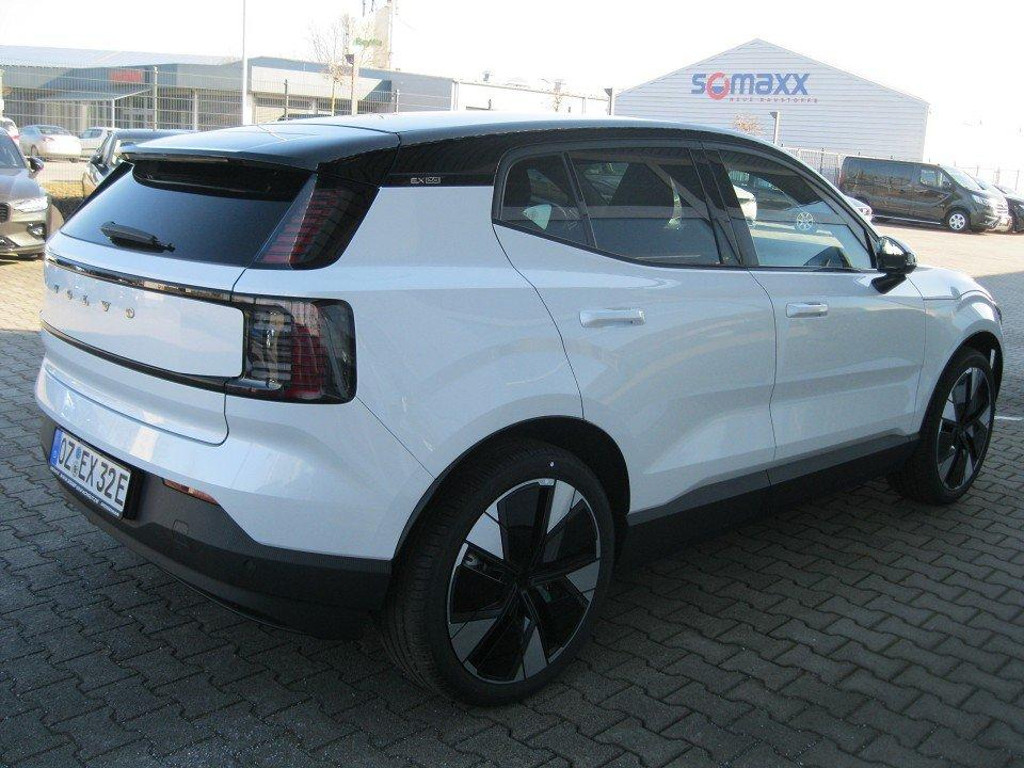 Volvo EX30