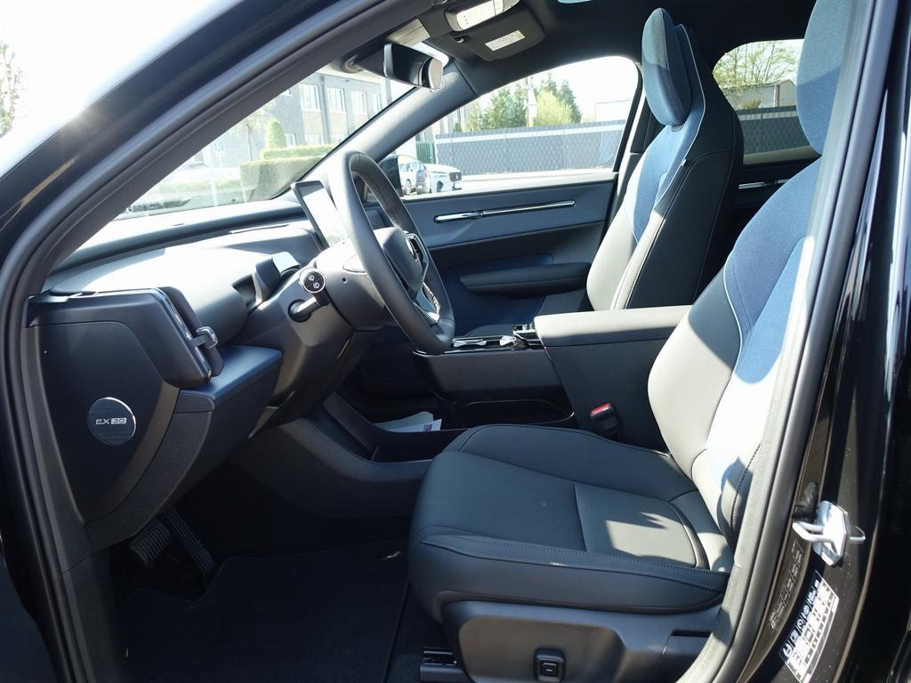 Volvo EX30