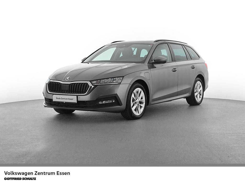 Skoda Octavia 2023 Hybride Benzine