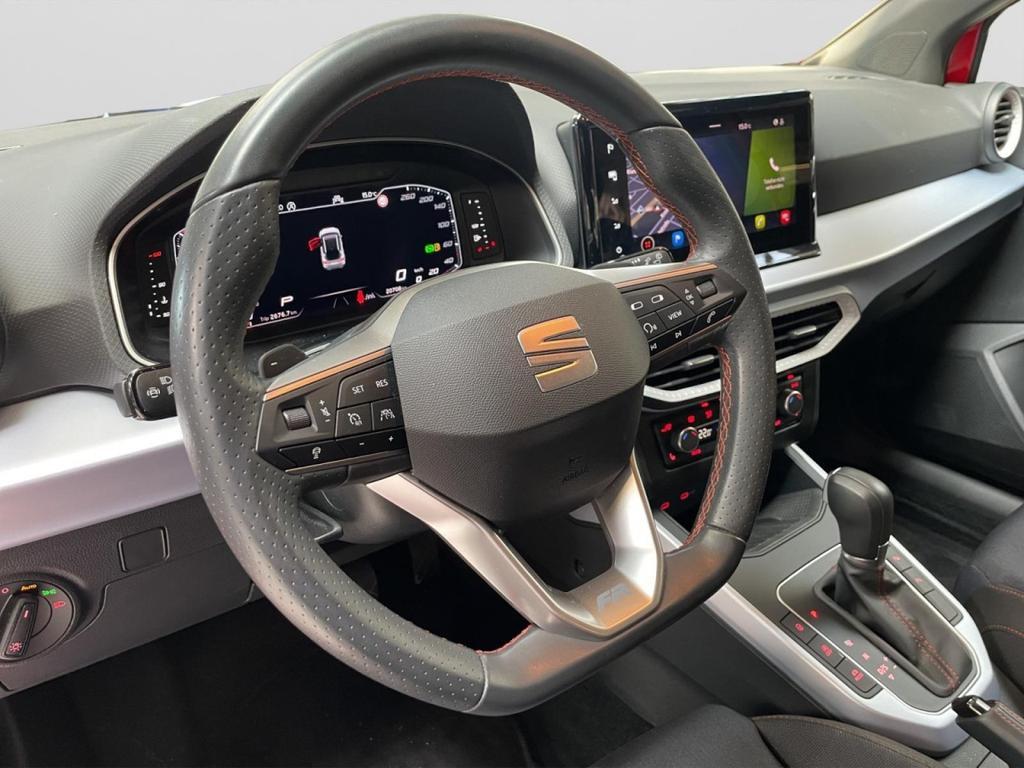 Seat Arona