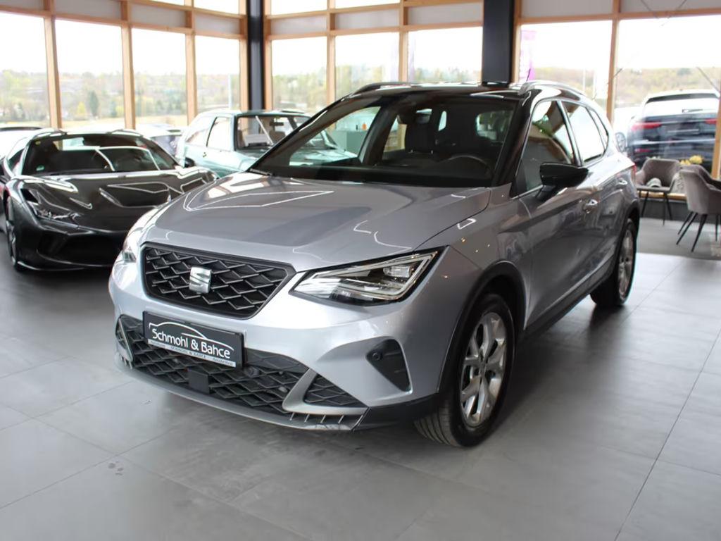 Seat Arona 2023 Benzine