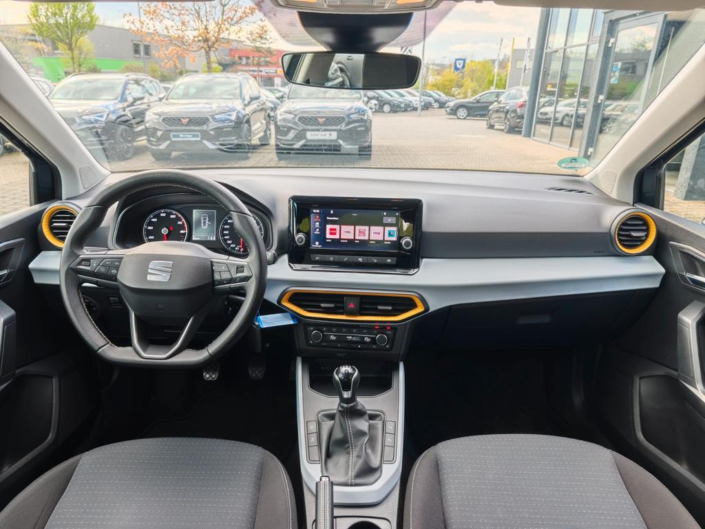 Seat Arona
