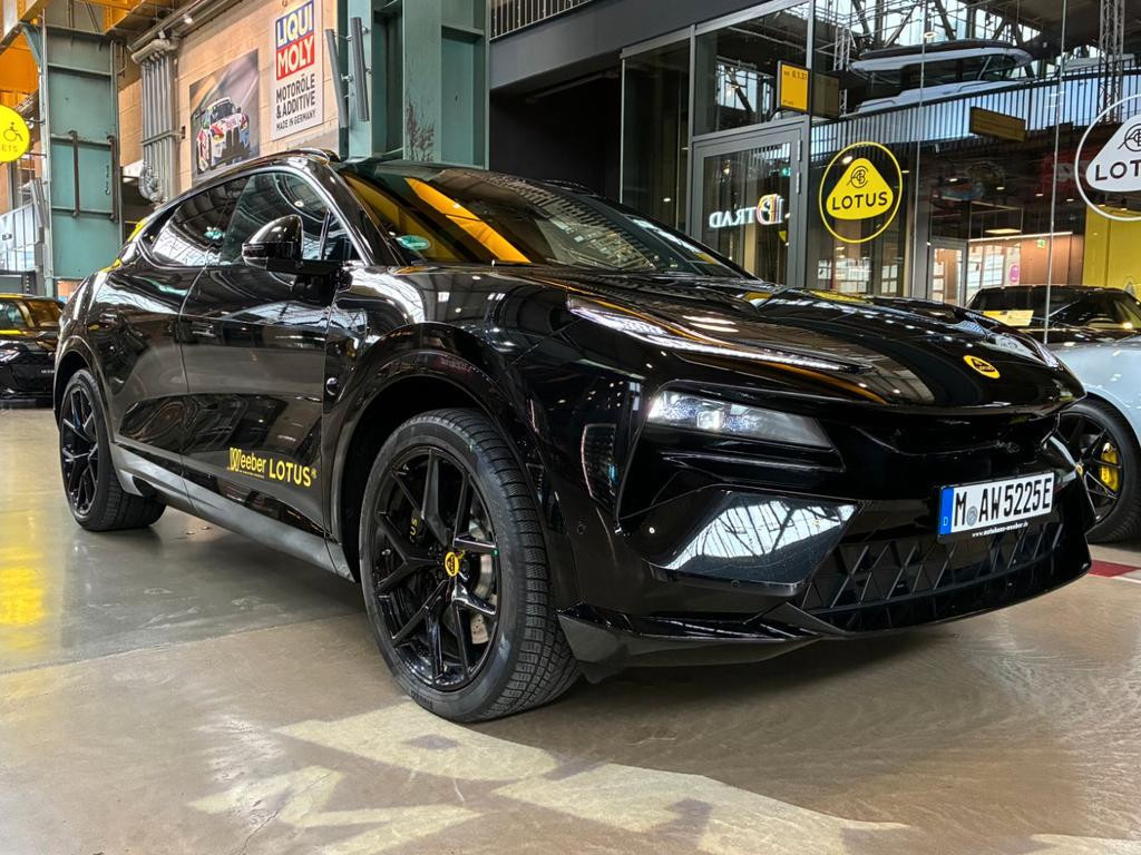Lotus Eletre
