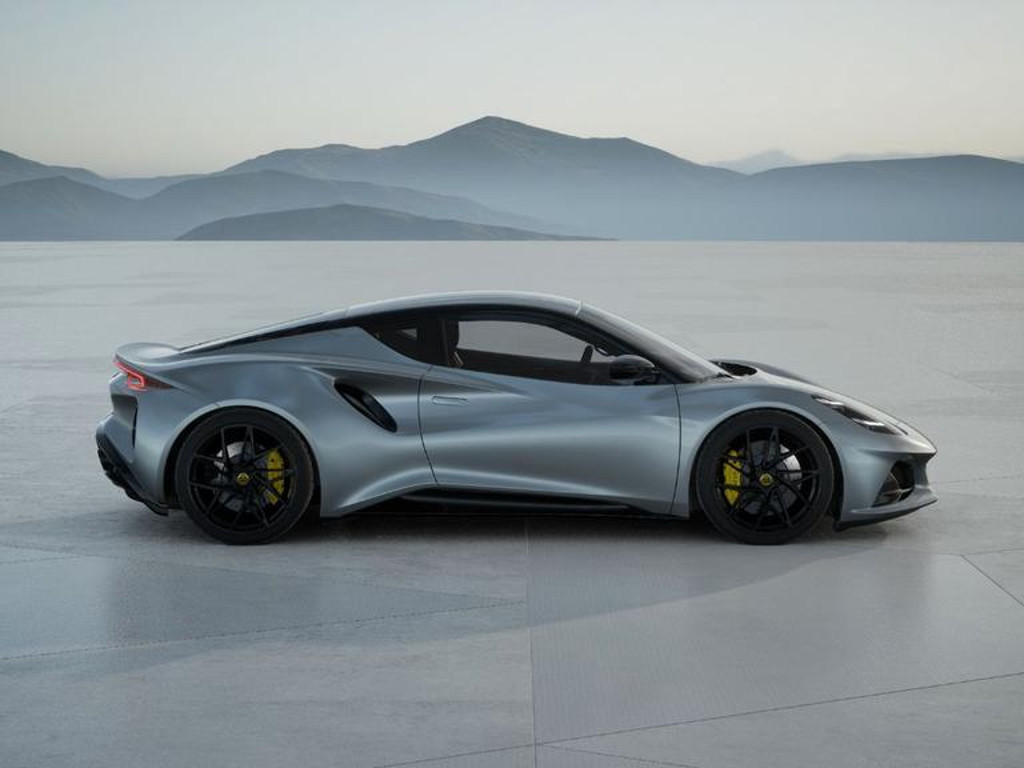 Lotus Emira