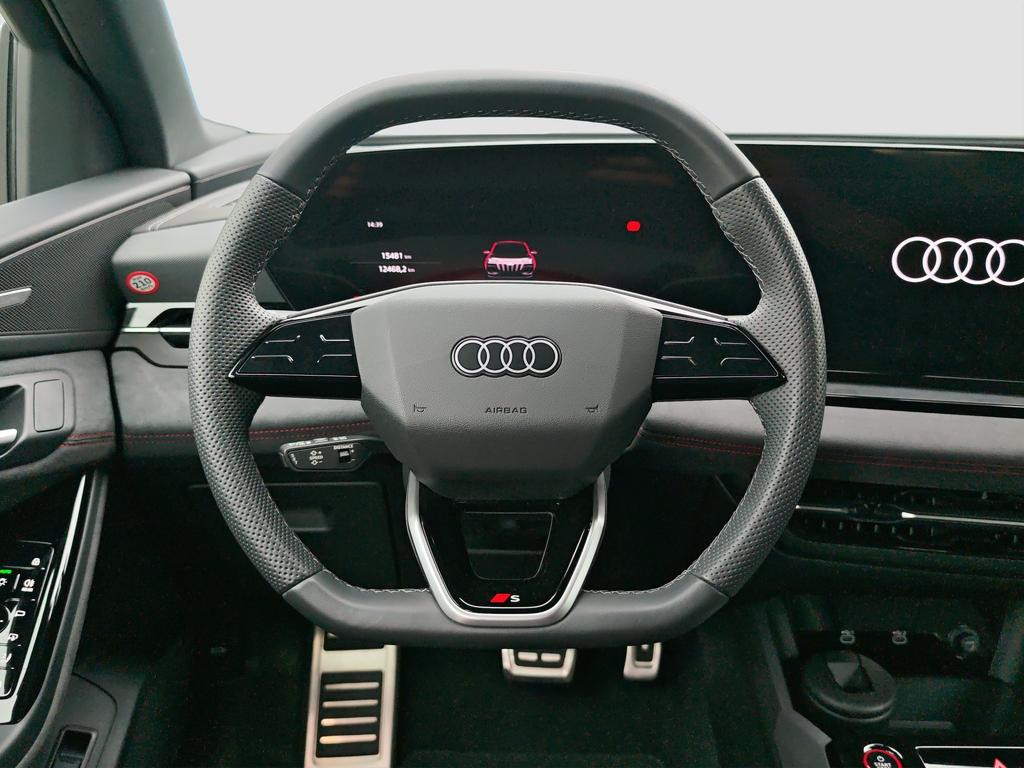 Audi SQ6 e-tron