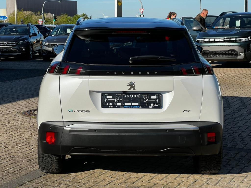 Peugeot e-2008