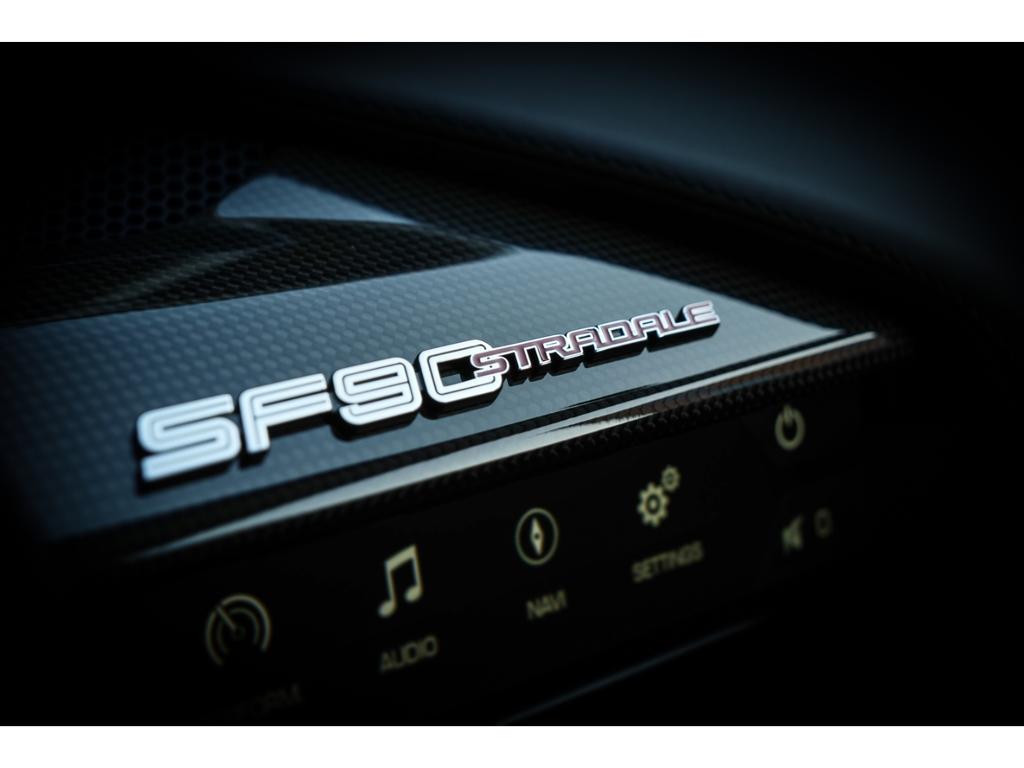 Ferrari SF90