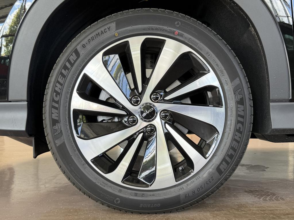 BYD Seal U