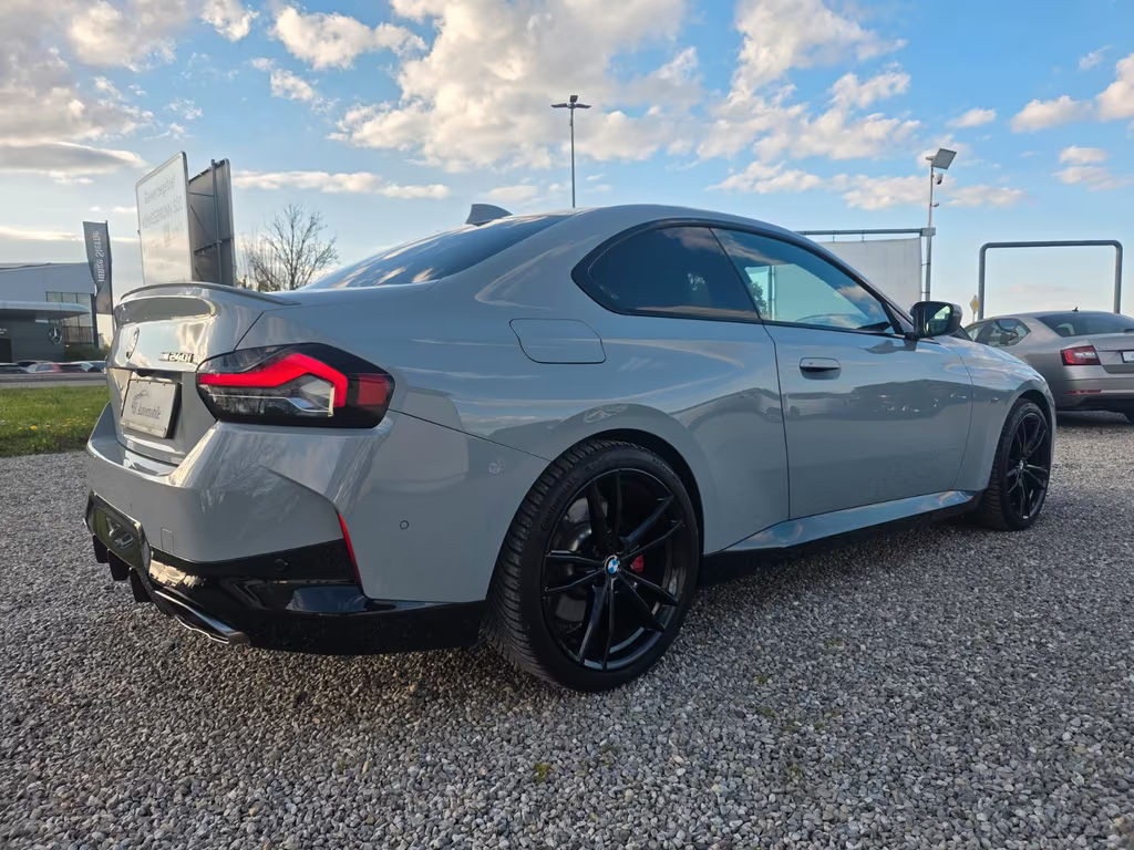 BMW M2