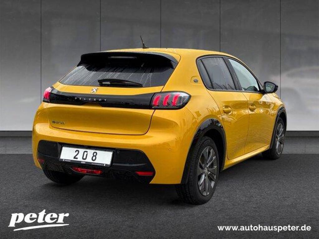 Peugeot e-208