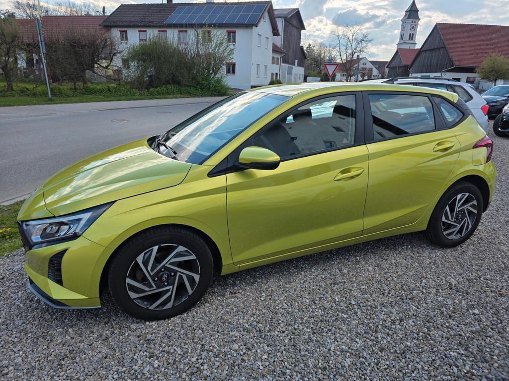 Hyundai i20