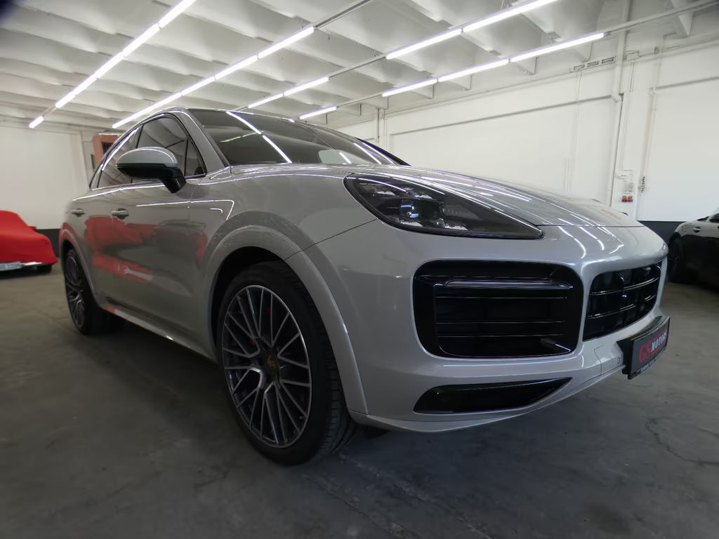 Porsche Cayenne 2023 Benzine