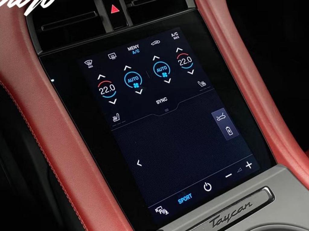 Porsche Taycan