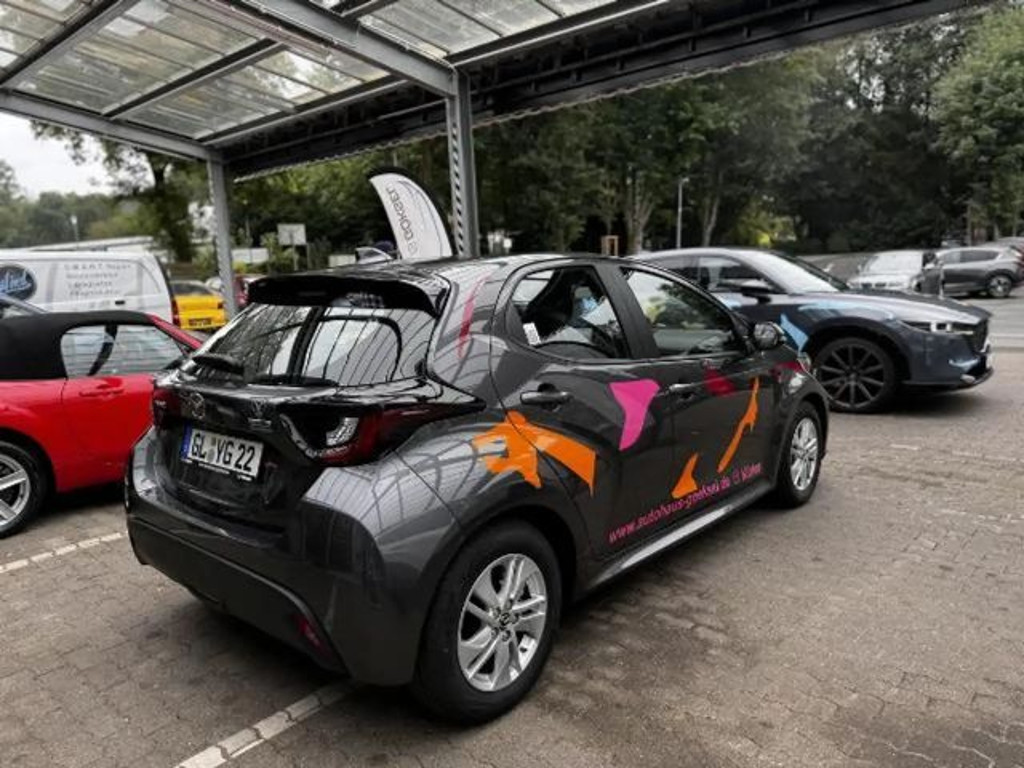Mazda 2