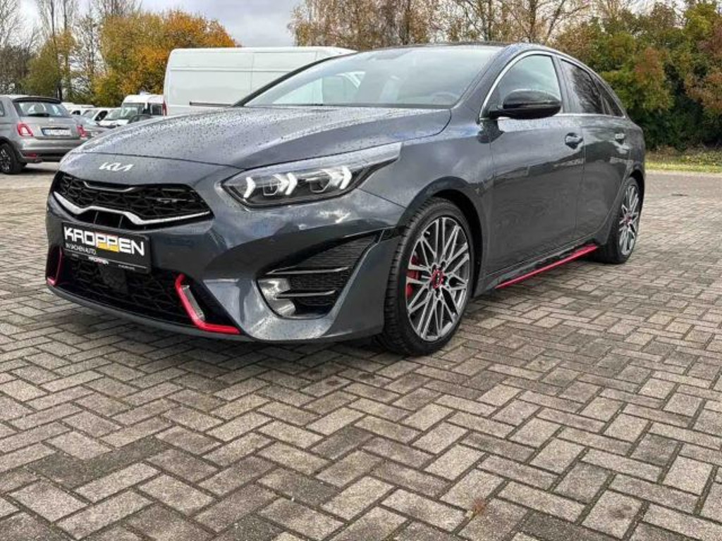 Kia ProCeed