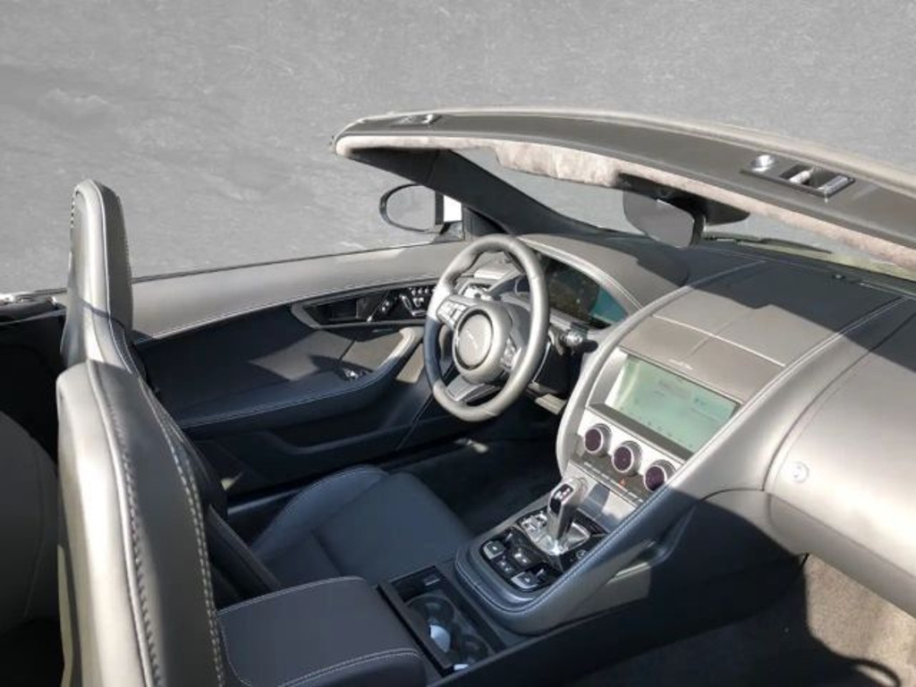 Jaguar F-Type