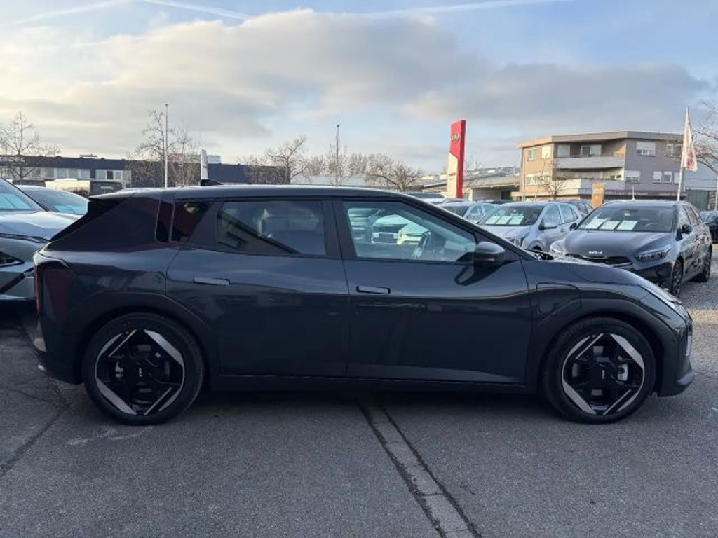Kia EV4
