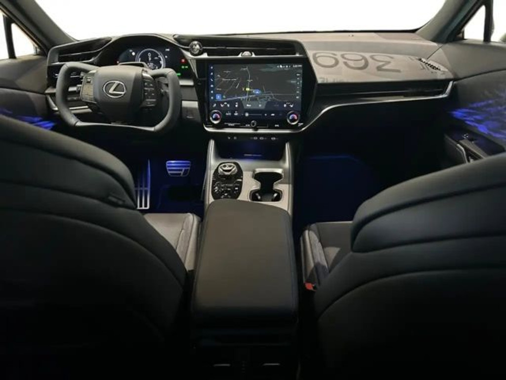 Lexus RZ