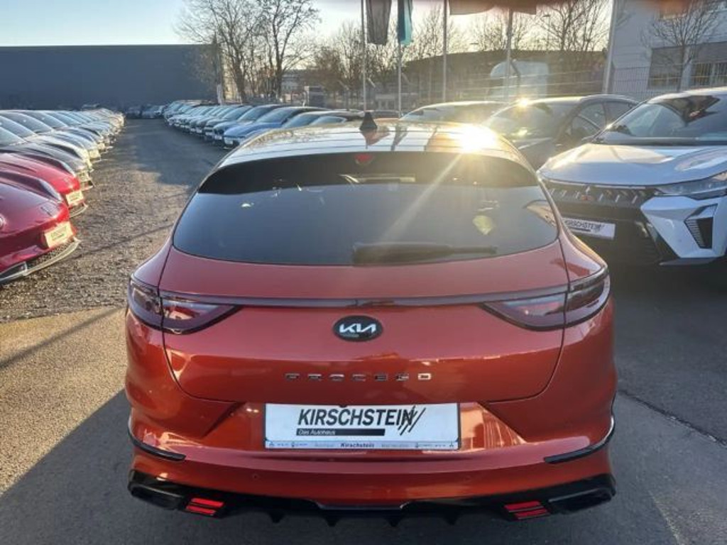 Kia ProCeed