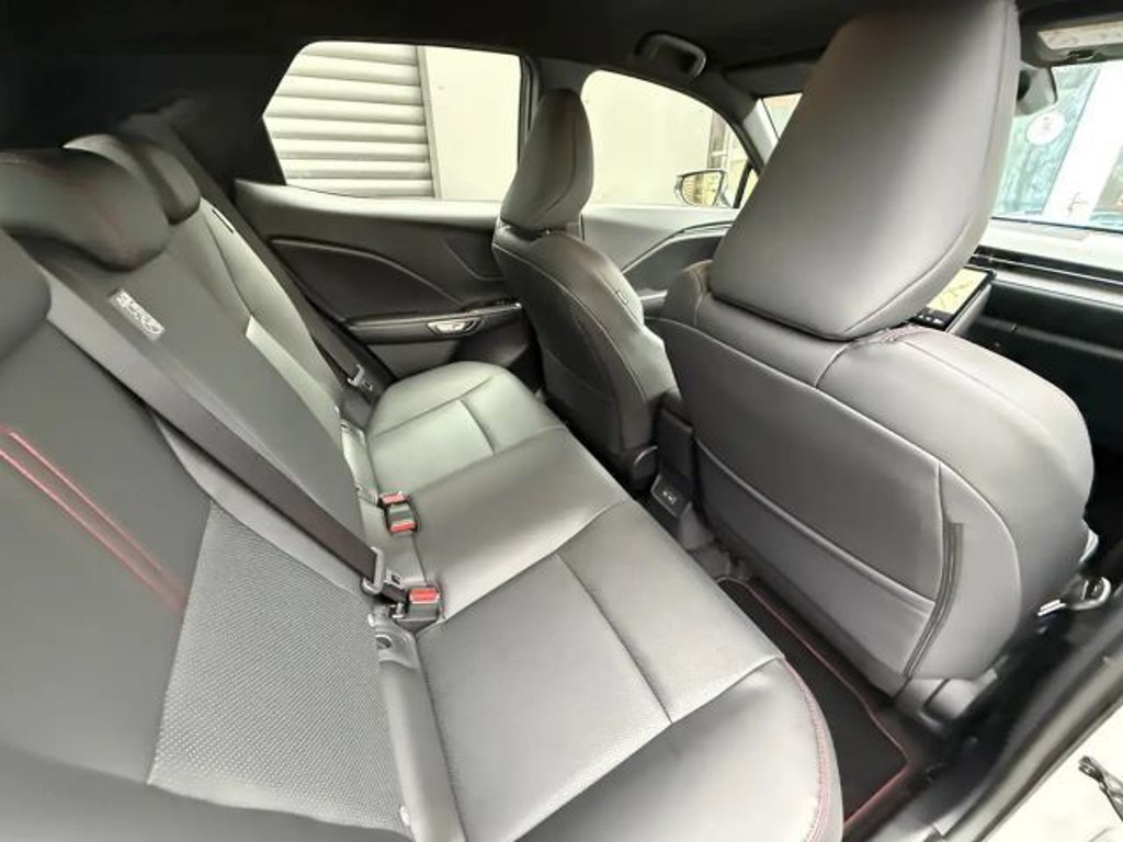 Lexus LBX