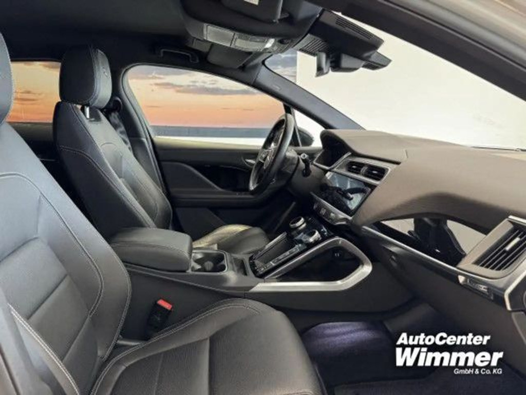 Jaguar I-Pace