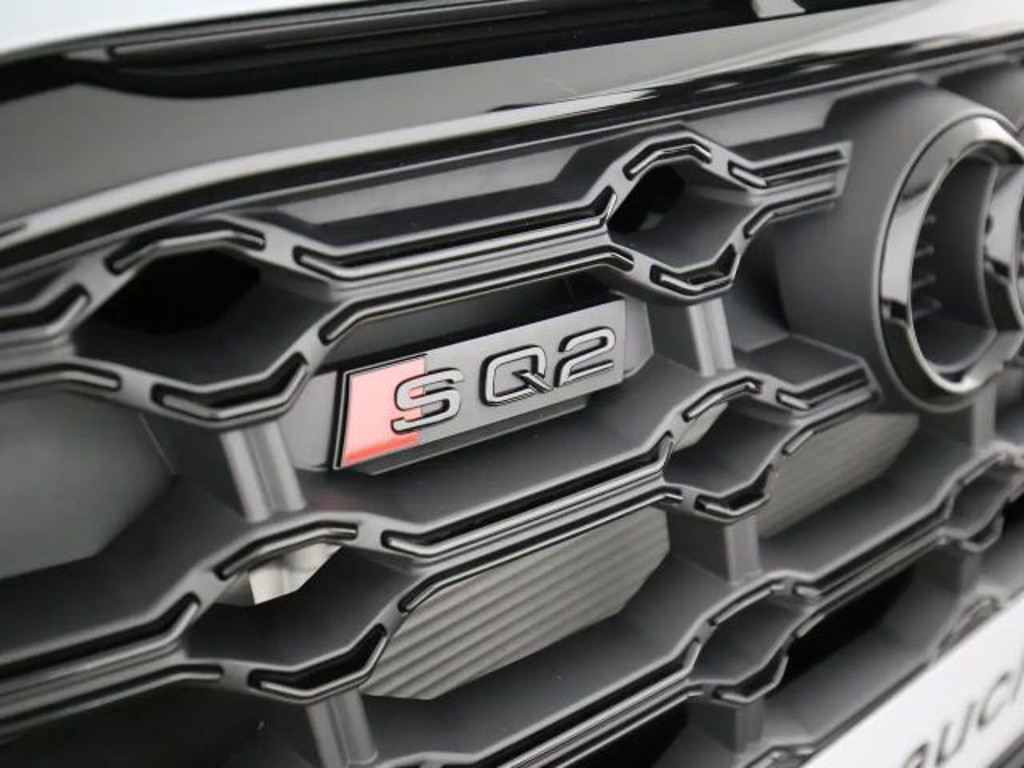 Audi SQ2