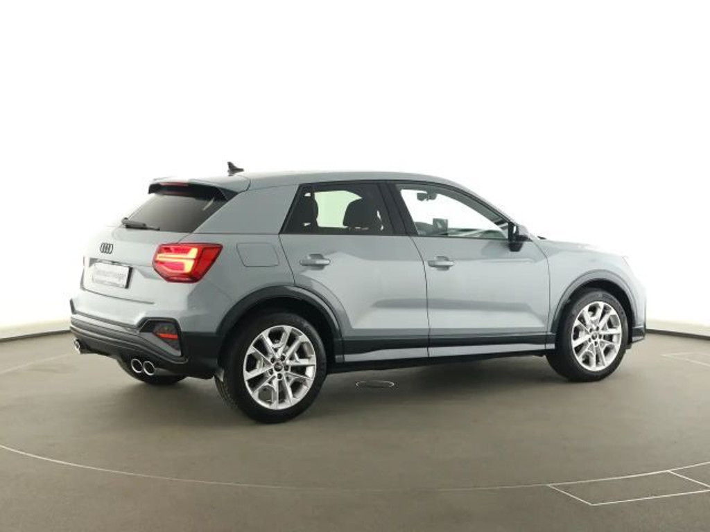 Audi SQ2
