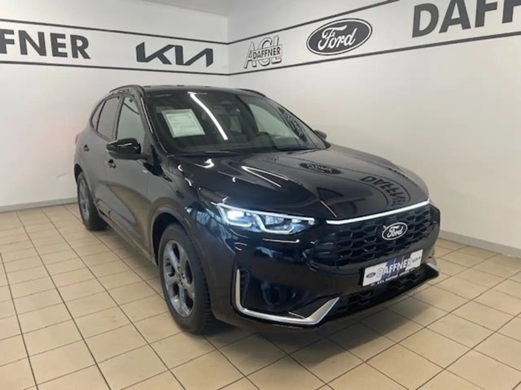 Ford Kuga 2025 Benzine