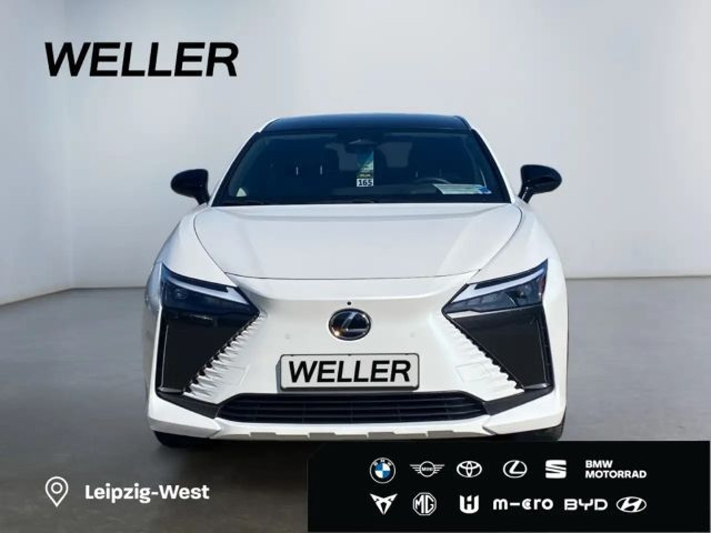 Lexus RZ