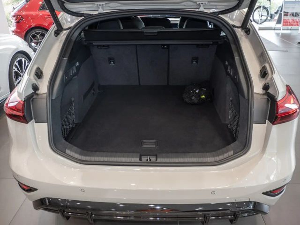 Audi S6 e-tron
