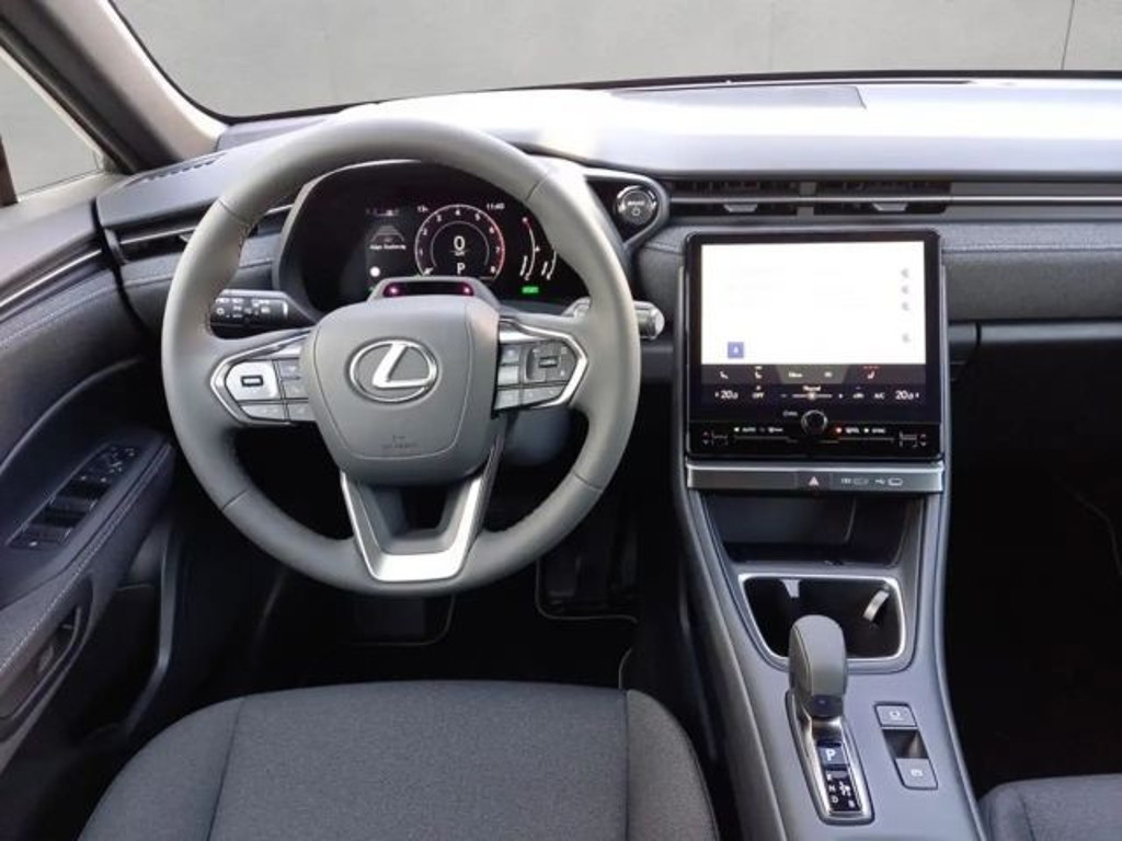 Lexus LBX