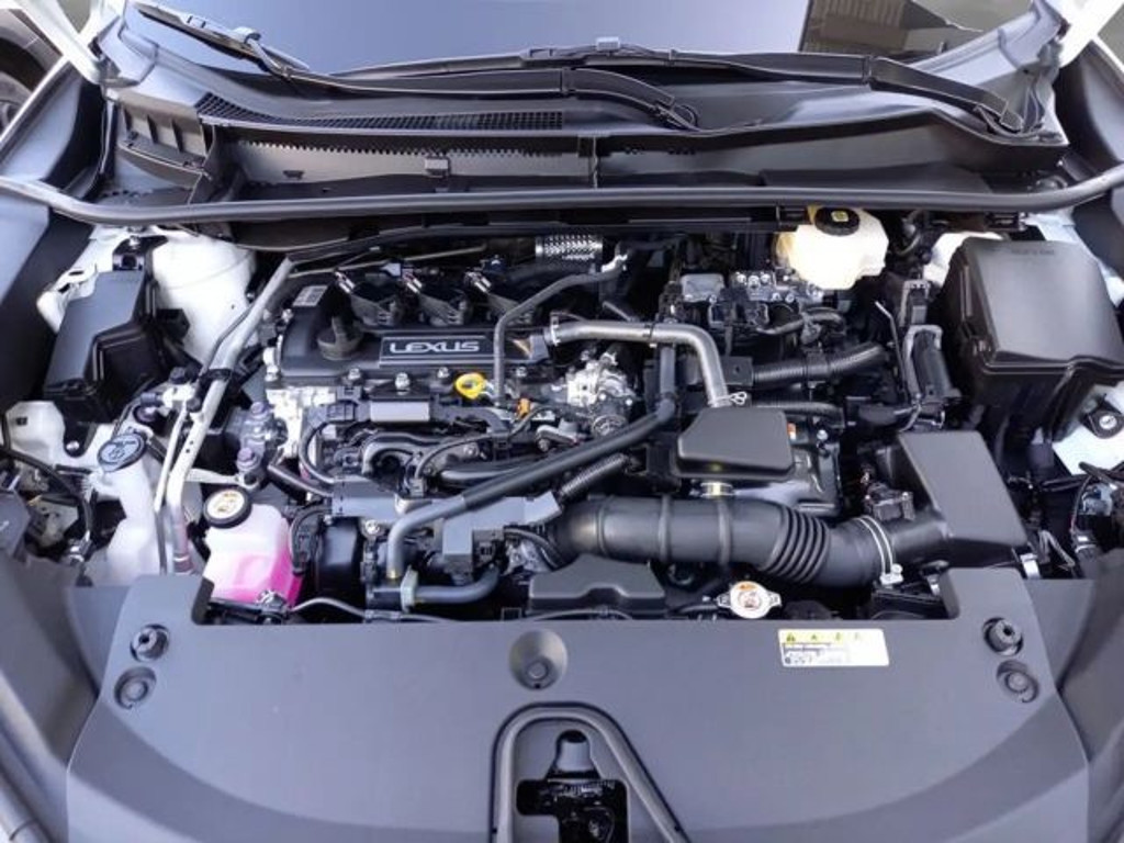 Lexus LBX