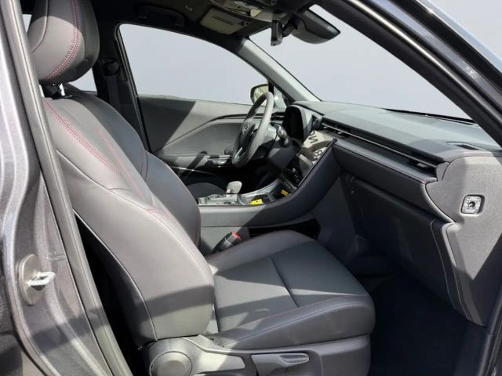 Lexus LBX