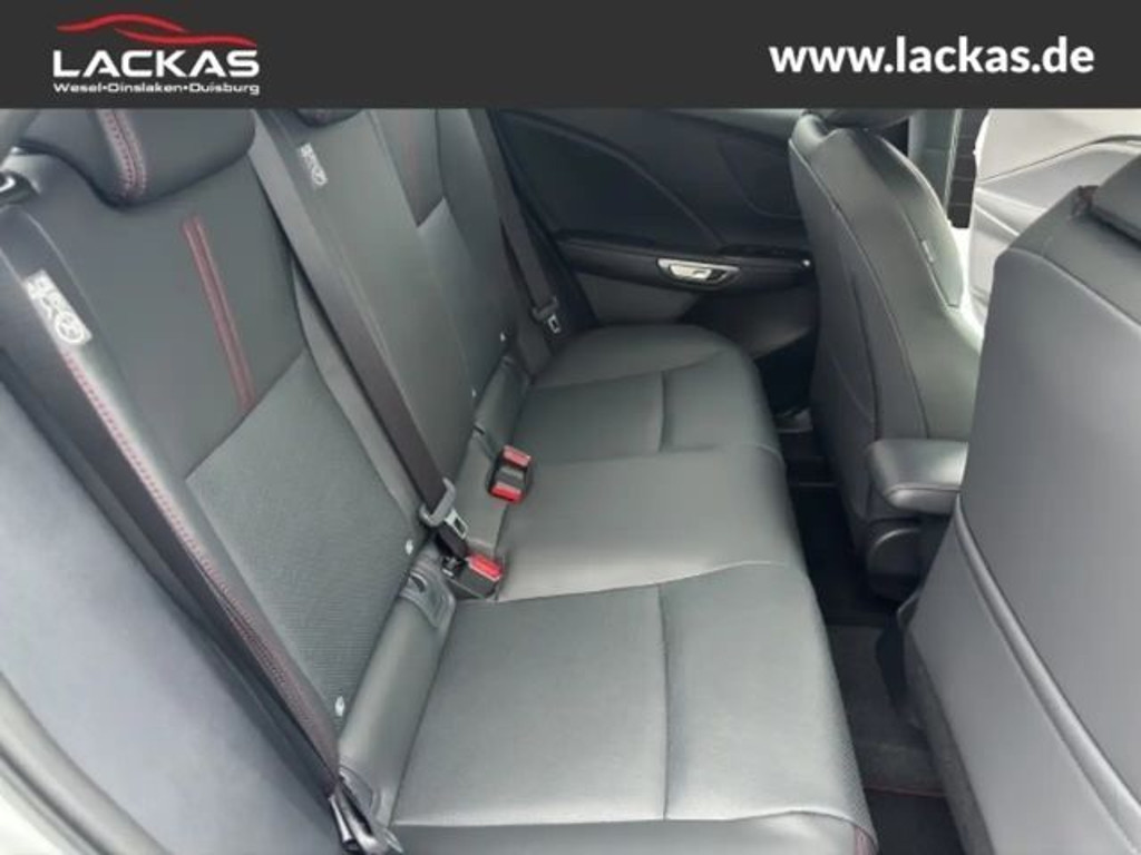 Lexus LBX