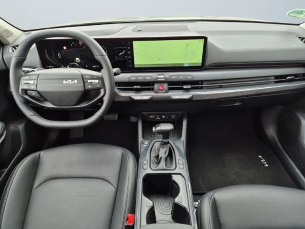 Kia K4