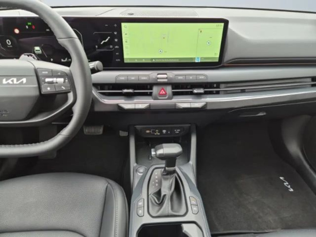 Kia K4
