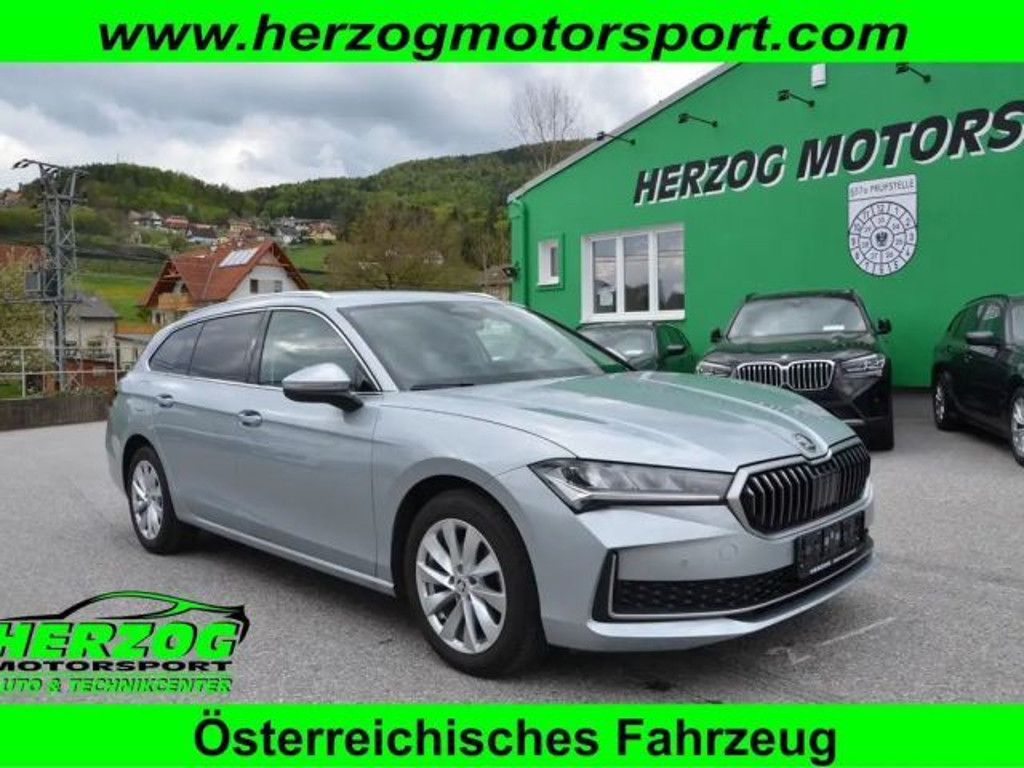 Skoda Superb 2024 Benzine