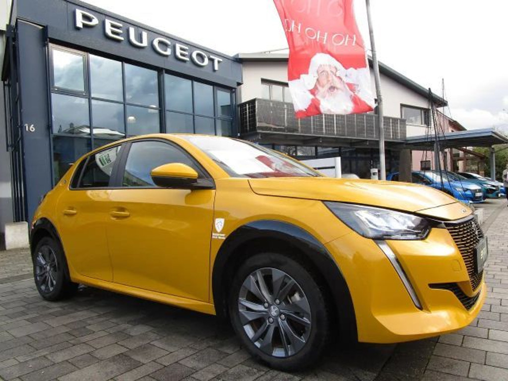 Peugeot e-208