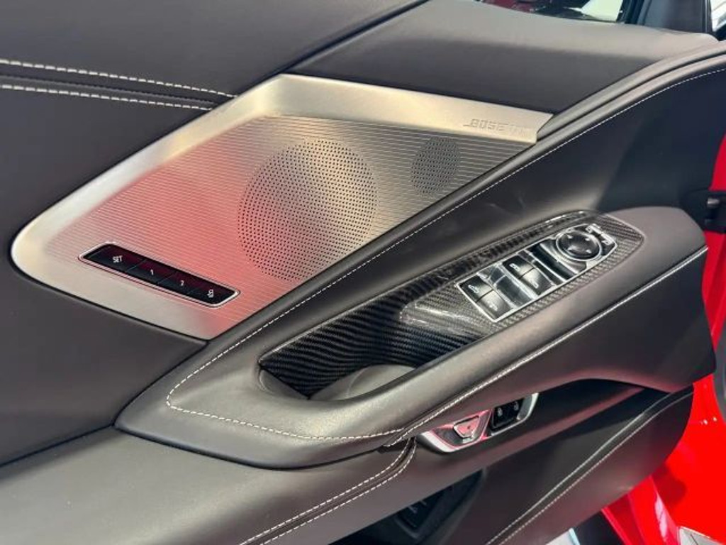 Corvette C8