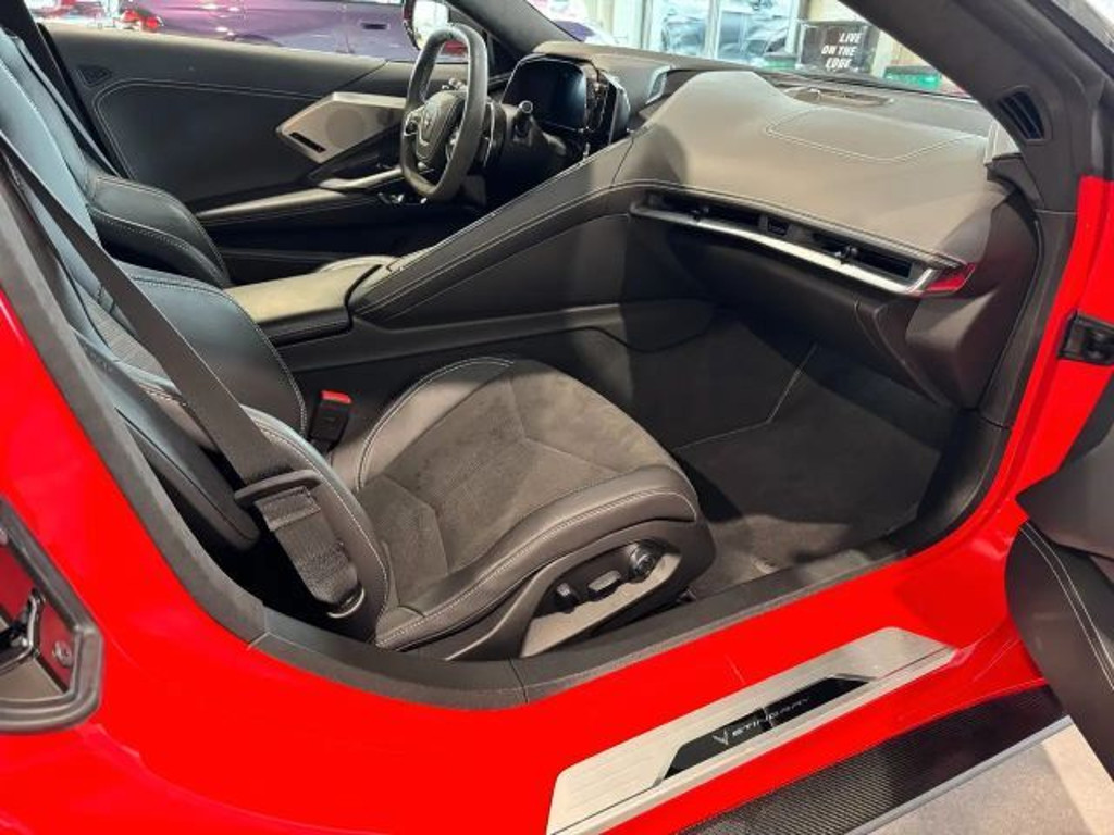 Corvette C8