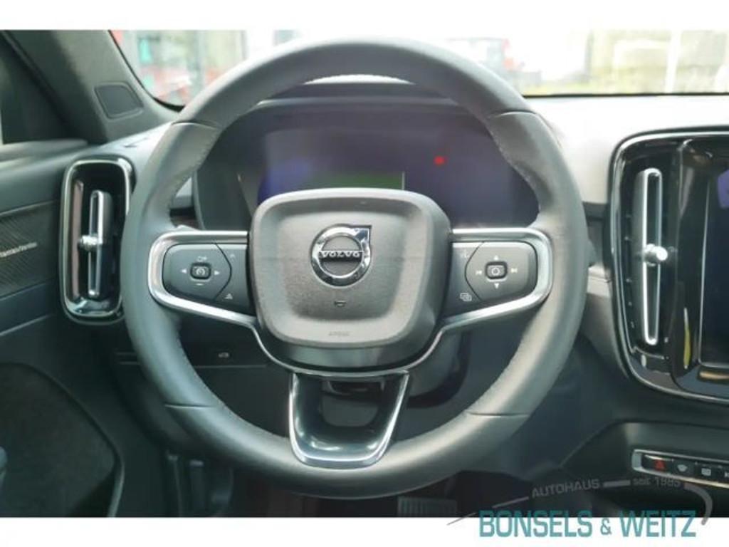 Volvo C40