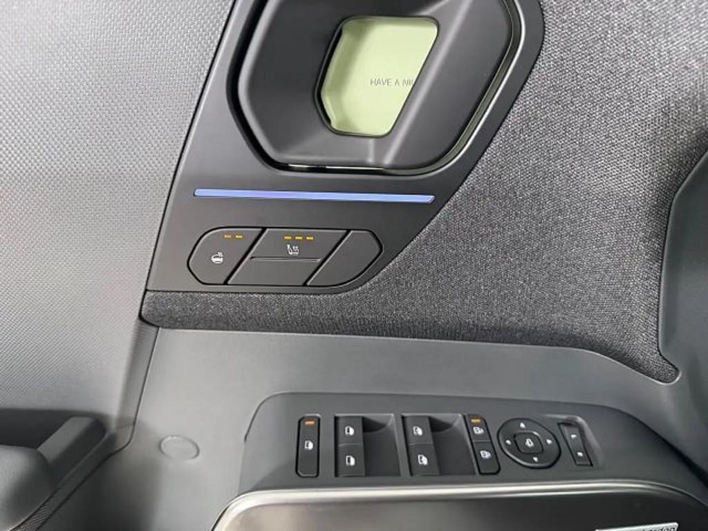 Kia EV2