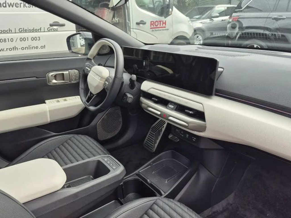 Kia EV4